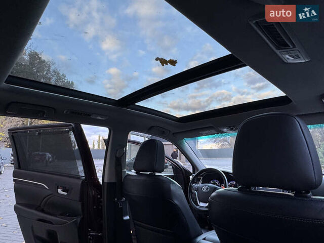 Червоний Тойота Хайлендер, об'ємом двигуна 3.5 л та пробігом 149 тис. км за 24900 $, фото 15 на Automoto.ua