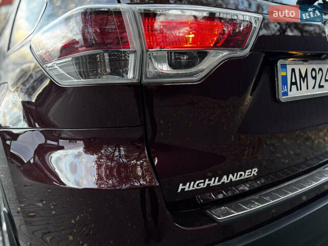 Червоний Тойота Хайлендер, об'ємом двигуна 3.5 л та пробігом 149 тис. км за 24900 $, фото 7 на Automoto.ua
