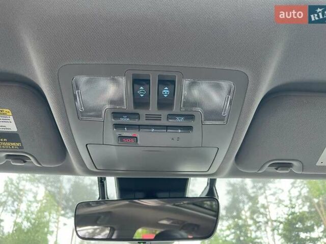 Красный Тойота Хайлендер, объемом двигателя 3.5 л и пробегом 180 тыс. км за 33300 $, фото 12 на Automoto.ua