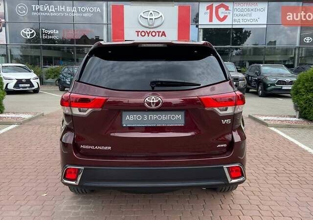 Червоний Тойота Хайлендер, об'ємом двигуна 3.46 л та пробігом 92 тис. км за 36300 $, фото 3 на Automoto.ua