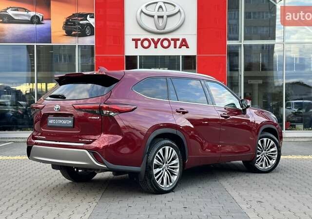 Красный Тойота Хайлендер, объемом двигателя 2.49 л и пробегом 84 тыс. км за 43105 $, фото 7 на Automoto.ua