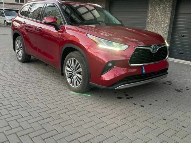 Тойота Хайлендер 2021 в Калуше на Automoto.ua Красный Тойота Хайлендер, объемом двигателя 2.5 л и пробегом 80 тыс. км за 41700 $, фото 4 на Automoto.ua