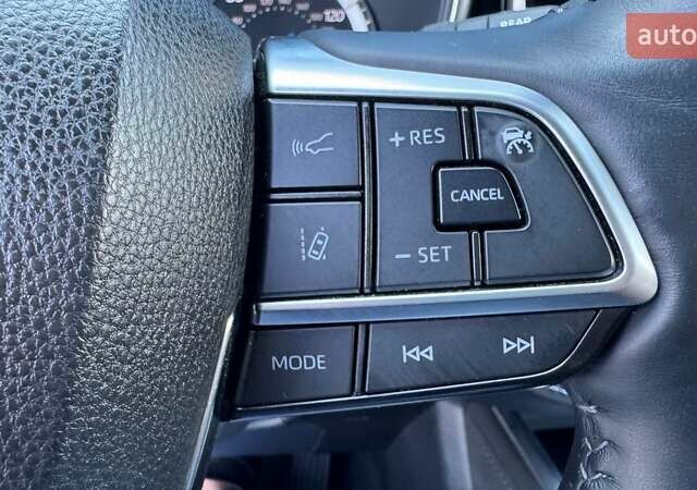 Красный Тойота Хайлендер, объемом двигателя 2.49 л и пробегом 84 тыс. км за 43105 $, фото 18 на Automoto.ua