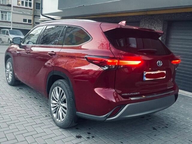 Тойота Хайлендер 2021 в Калуше на Automoto.ua Красный Тойота Хайлендер, объемом двигателя 2.5 л и пробегом 80 тыс. км за 41700 $, фото 5 на Automoto.ua