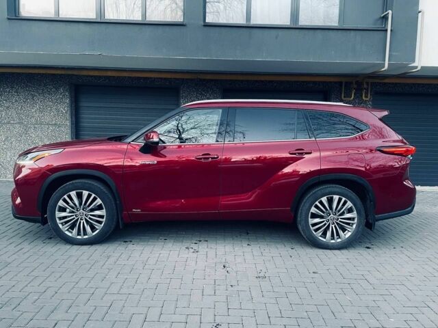 Тойота Хайлендер 2021 в Калуше на Automoto.ua Красный Тойота Хайлендер, объемом двигателя 2.5 л и пробегом 80 тыс. км за 41700 $, фото 1 на Automoto.ua