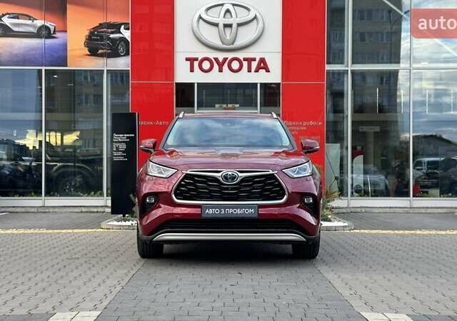 Красный Тойота Хайлендер, объемом двигателя 2.49 л и пробегом 84 тыс. км за 43105 $, фото 1 на Automoto.ua