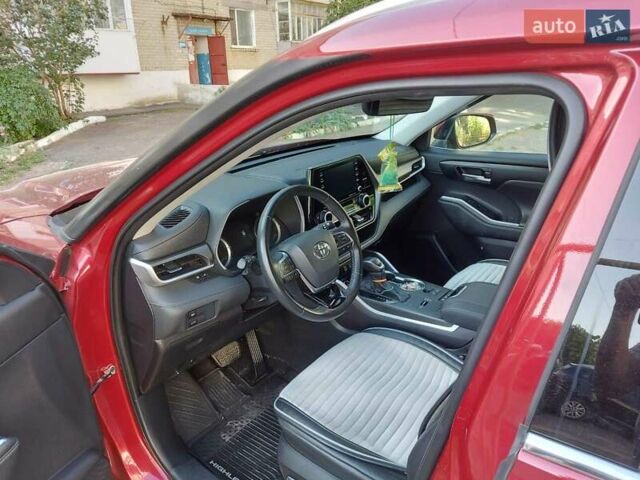 Красный Тойота Хайлендер, объемом двигателя 2.49 л и пробегом 72 тыс. км за 47000 $, фото 42 на Automoto.ua