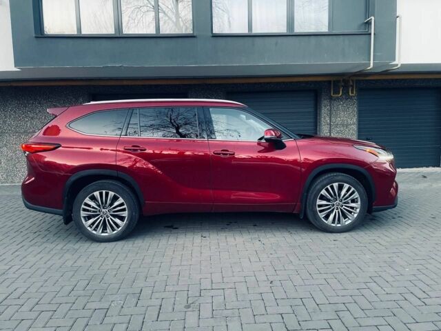 Тойота Хайлендер 2021 в Калуше на Automoto.ua Красный Тойота Хайлендер, объемом двигателя 2.5 л и пробегом 80 тыс. км за 41700 $, фото 2 на Automoto.ua