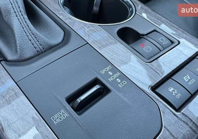 Красный Тойота Хайлендер, объемом двигателя 2.49 л и пробегом 84 тыс. км за 43105 $, фото 19 на Automoto.ua