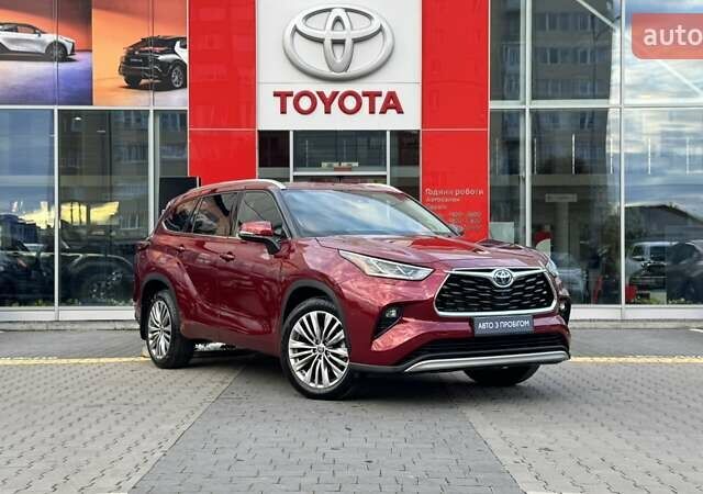 Красный Тойота Хайлендер, объемом двигателя 2.49 л и пробегом 84 тыс. км за 43105 $, фото 2 на Automoto.ua