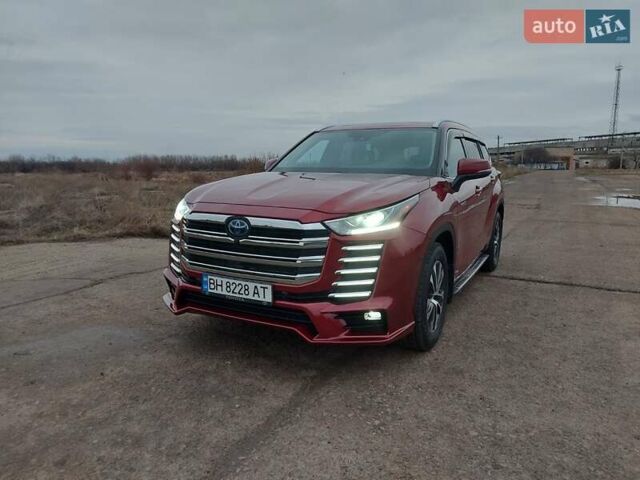 Красный Тойота Хайлендер, объемом двигателя 2.49 л и пробегом 72 тыс. км за 47000 $, фото 5 на Automoto.ua