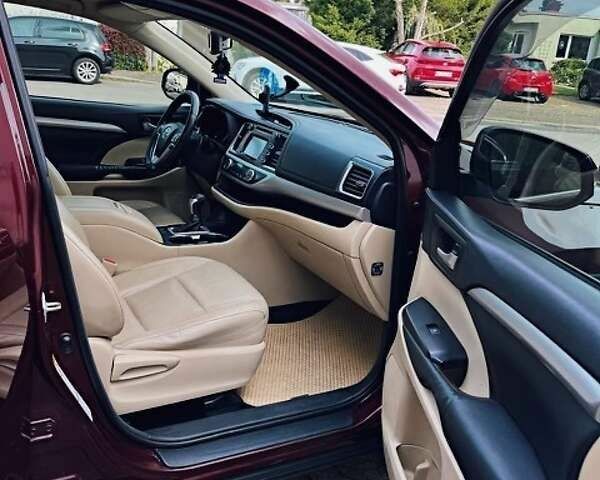 Тойота Хайлендер, об'ємом двигуна 0 л та пробігом 98 тис. км за 28999 $, фото 6 на Automoto.ua
