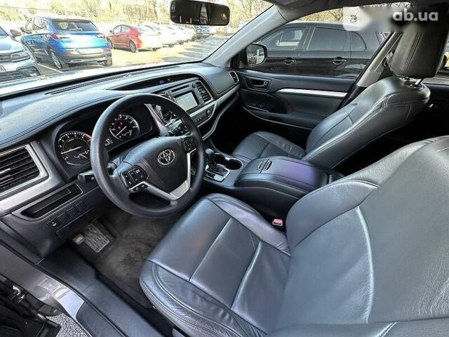 Тойота Хайлендер, объемом двигателя 2.7 л и пробегом 90 тыс. км за 22900 $, фото 10 на Automoto.ua