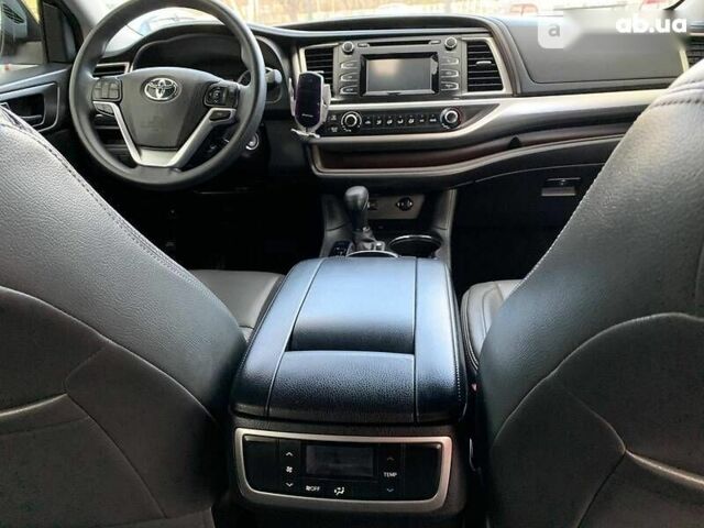 Тойота Хайлендер, объемом двигателя 2.7 л и пробегом 90 тыс. км за 22900 $, фото 25 на Automoto.ua