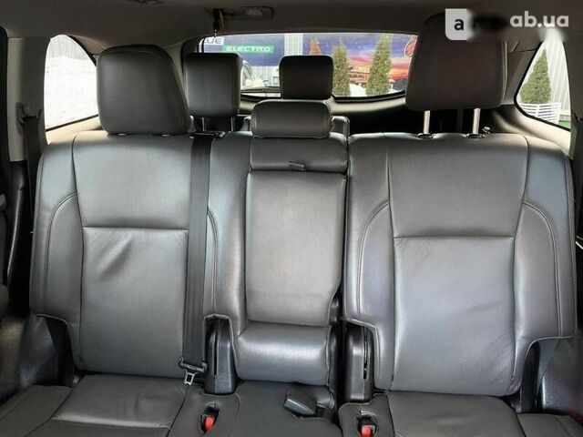 Тойота Хайлендер, объемом двигателя 2.7 л и пробегом 90 тыс. км за 22900 $, фото 28 на Automoto.ua