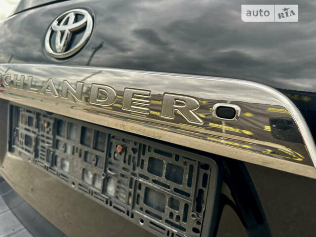 Тойота Хайлендер, объемом двигателя 3.5 л и пробегом 269 тыс. км за 16000 $, фото 6 на Automoto.ua