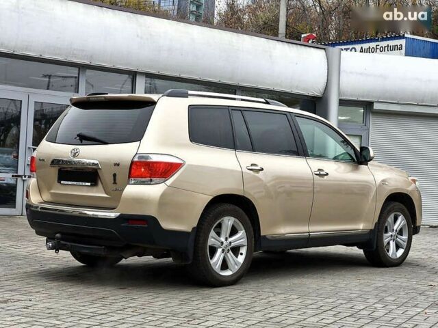 Тойота Хайлендер, объемом двигателя 0 л и пробегом 302 тыс. км за 18600 $, фото 6 на Automoto.ua
