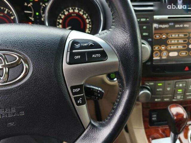 Тойота Хайлендер, объемом двигателя 0 л и пробегом 302 тыс. км за 18600 $, фото 25 на Automoto.ua