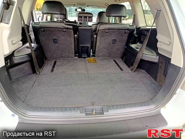 Тойота Хайлендер, об'ємом двигуна 3.5 л та пробігом 280 тис. км за 15600 $, фото 6 на Automoto.ua
