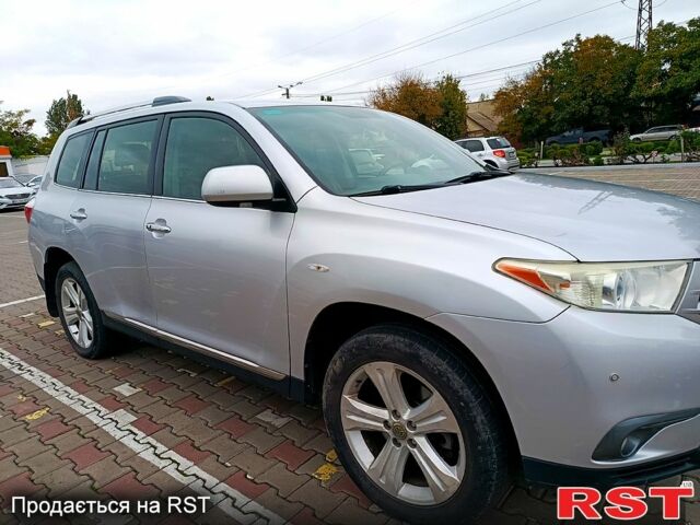 Тойота Хайлендер, об'ємом двигуна 3.5 л та пробігом 280 тис. км за 15600 $, фото 8 на Automoto.ua