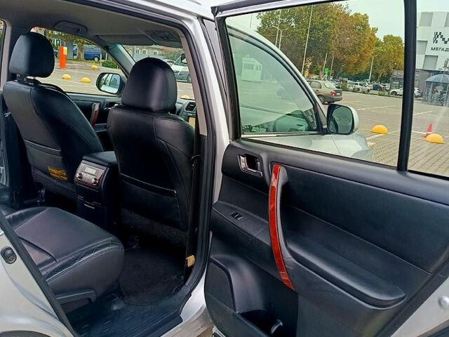 Тойота Хайлендер, об'ємом двигуна 3.5 л та пробігом 280 тис. км за 15600 $, фото 3 на Automoto.ua