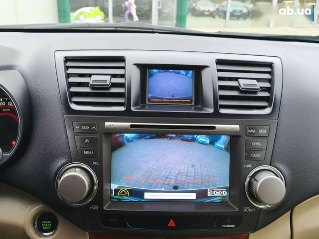 Тойота Хайлендер, объемом двигателя 0 л и пробегом 302 тыс. км за 18600 $, фото 21 на Automoto.ua