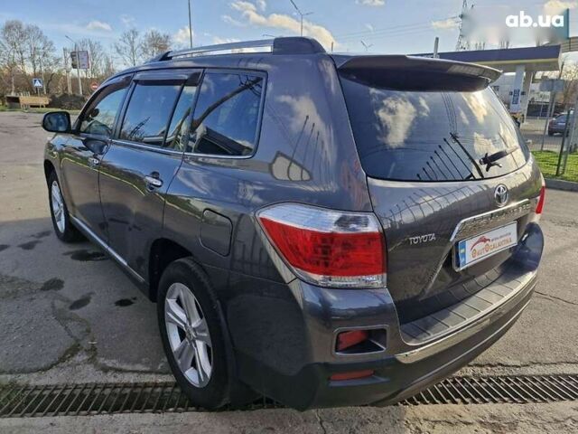 Тойота Хайлендер, объемом двигателя 3.5 л и пробегом 272 тыс. км за 16999 $, фото 3 на Automoto.ua