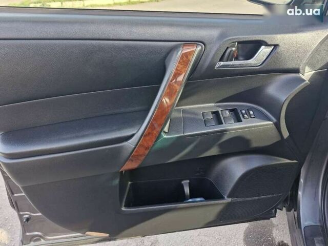 Тойота Хайлендер, объемом двигателя 3.5 л и пробегом 272 тыс. км за 16999 $, фото 12 на Automoto.ua