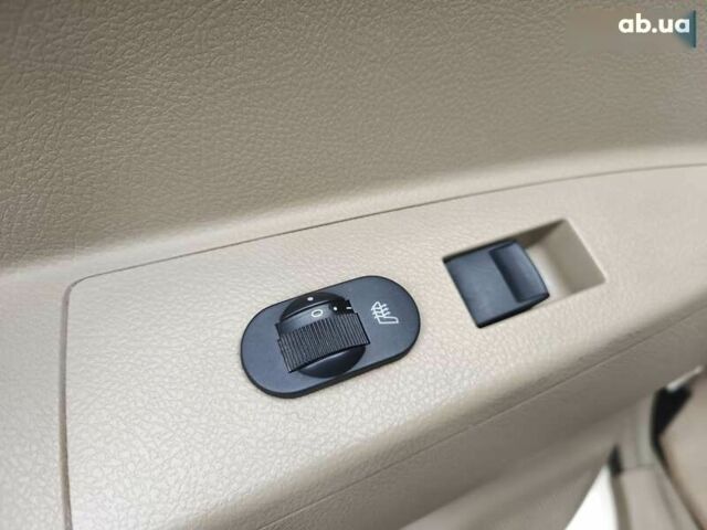 Тойота Хайлендер, объемом двигателя 0 л и пробегом 302 тыс. км за 18600 $, фото 11 на Automoto.ua