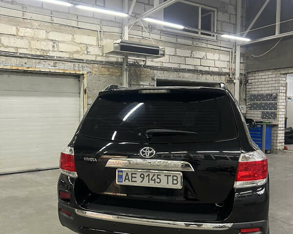 Тойота Хайлендер, объемом двигателя 3.46 л и пробегом 175 тыс. км за 21900 $, фото 1 на Automoto.ua