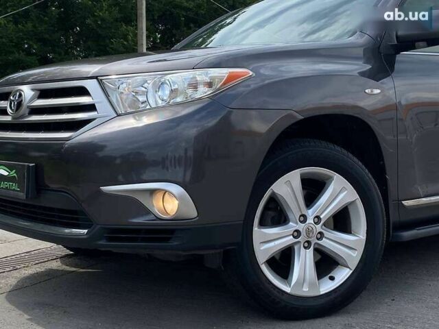 Тойота Хайлендер, об'ємом двигуна 3.5 л та пробігом 189 тис. км за 16490 $, фото 1 на Automoto.ua