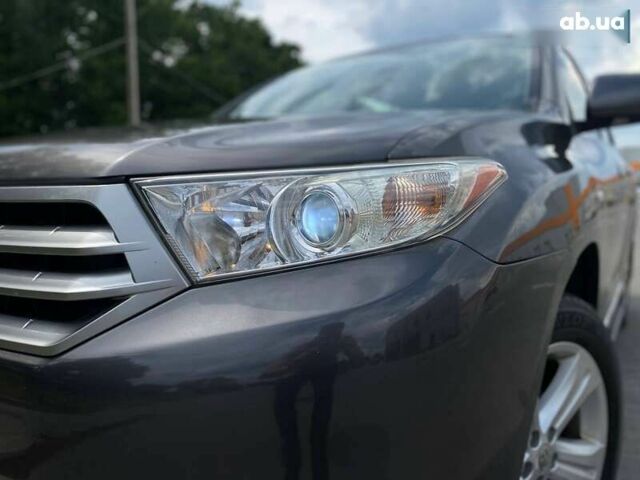 Тойота Хайлендер, об'ємом двигуна 3.5 л та пробігом 189 тис. км за 16490 $, фото 2 на Automoto.ua