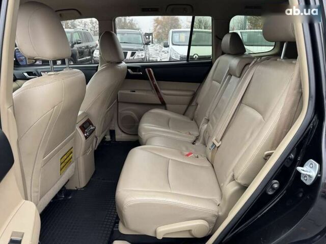 Тойота Хайлендер, об'ємом двигуна 0 л та пробігом 214 тис. км за 19200 $, фото 14 на Automoto.ua