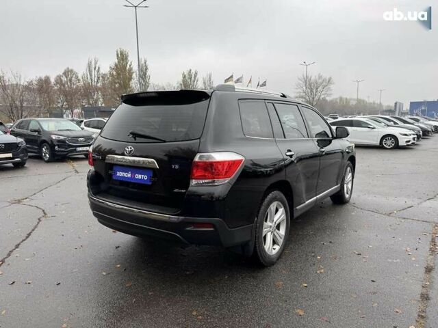 Тойота Хайлендер, об'ємом двигуна 0 л та пробігом 214 тис. км за 19200 $, фото 4 на Automoto.ua