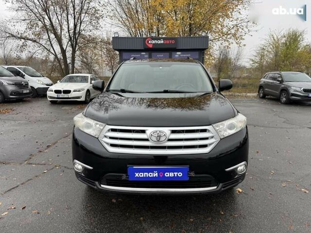 Тойота Хайлендер, об'ємом двигуна 0 л та пробігом 214 тис. км за 19200 $, фото 1 на Automoto.ua