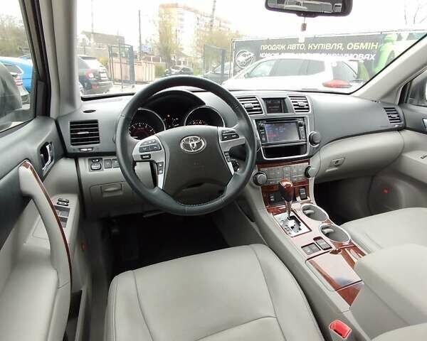 Тойота Хайлендер, объемом двигателя 3.46 л и пробегом 108 тыс. км за 18600 $, фото 17 на Automoto.ua
