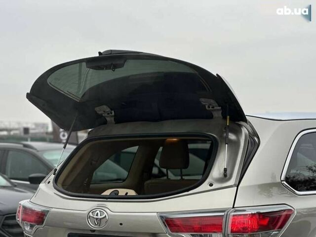 Тойота Хайлендер, объемом двигателя 0 л и пробегом 166 тыс. км за 23990 $, фото 9 на Automoto.ua