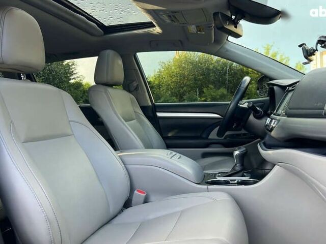 Тойота Хайлендер, объемом двигателя 3.5 л и пробегом 107 тыс. км за 25500 $, фото 8 на Automoto.ua