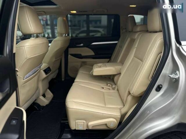 Тойота Хайлендер, объемом двигателя 0 л и пробегом 166 тыс. км за 23990 $, фото 16 на Automoto.ua