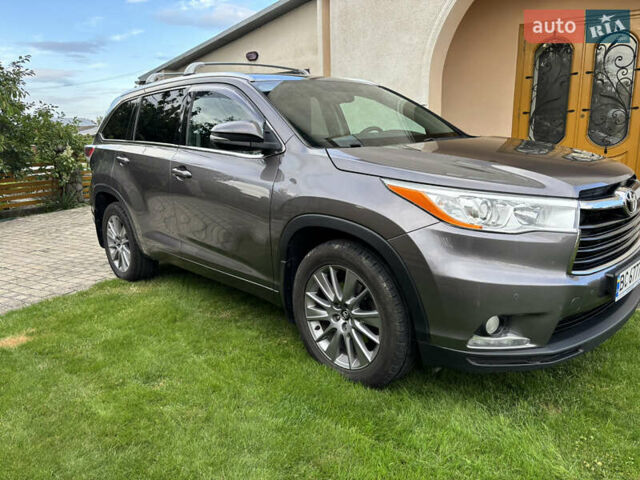 Тойота Хайлендер, объемом двигателя 2.7 л и пробегом 264 тыс. км за 19700 $, фото 2 на Automoto.ua
