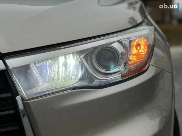 Тойота Хайлендер, объемом двигателя 0 л и пробегом 166 тыс. км за 23990 $, фото 3 на Automoto.ua