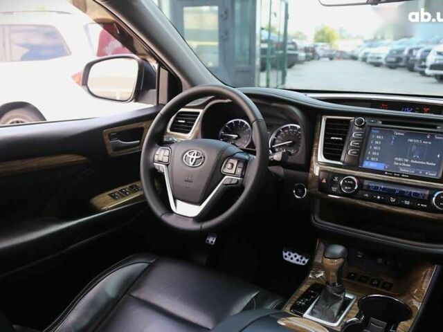 Тойота Хайлендер, объемом двигателя 3.5 л и пробегом 110 тыс. км за 31900 $, фото 12 на Automoto.ua