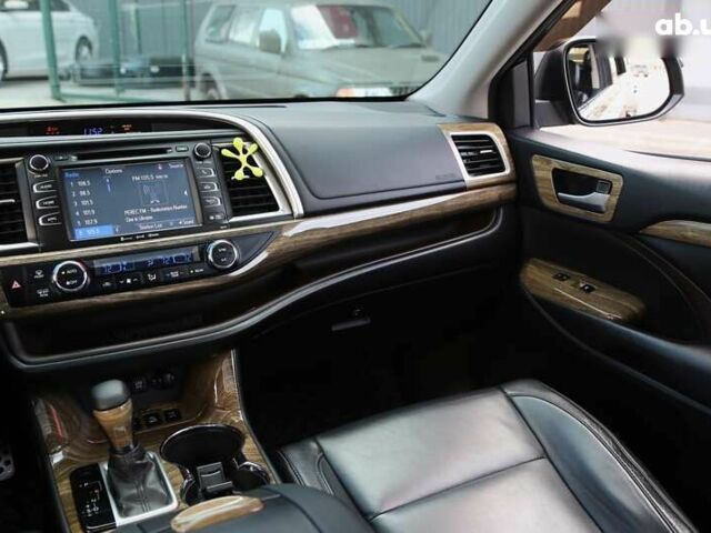 Тойота Хайлендер, объемом двигателя 3.5 л и пробегом 110 тыс. км за 31900 $, фото 14 на Automoto.ua