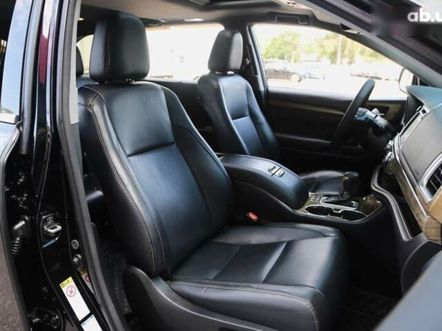 Тойота Хайлендер, объемом двигателя 3.5 л и пробегом 110 тыс. км за 31900 $, фото 11 на Automoto.ua