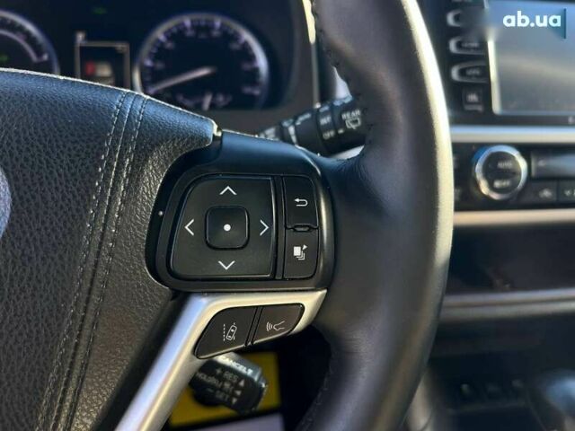 Тойота Хайлендер, объемом двигателя 0 л и пробегом 46 тыс. км за 37000 $, фото 28 на Automoto.ua