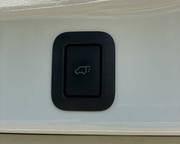 Тойота Хайлендер, объемом двигателя 3.46 л и пробегом 39 тыс. км за 42800 $, фото 11 на Automoto.ua