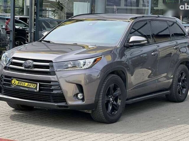 Тойота Хайлендер, объемом двигателя 3.5 л и пробегом 142 тыс. км за 37900 $, фото 2 на Automoto.ua