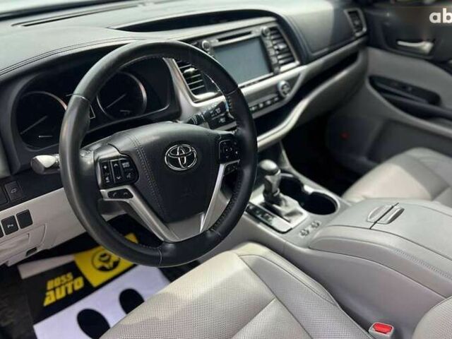 Тойота Хайлендер, объемом двигателя 3.5 л и пробегом 142 тыс. км за 37900 $, фото 7 на Automoto.ua