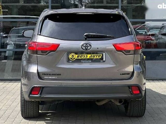 Тойота Хайлендер, объемом двигателя 3.5 л и пробегом 142 тыс. км за 37900 $, фото 4 на Automoto.ua