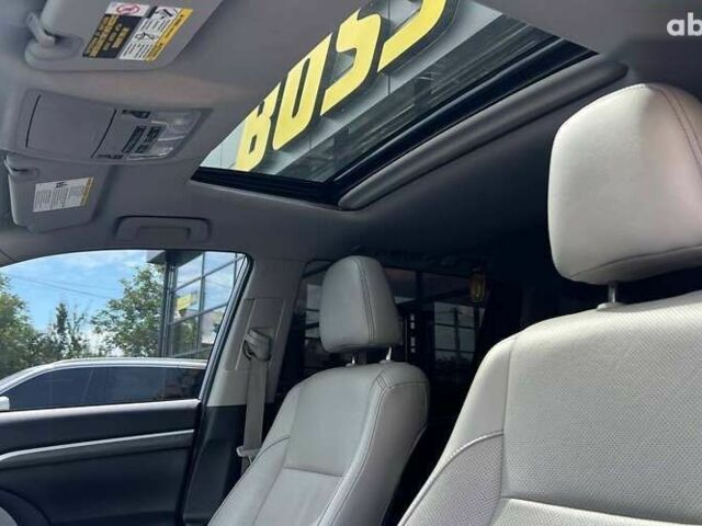 Тойота Хайлендер, объемом двигателя 3.5 л и пробегом 142 тыс. км за 37900 $, фото 9 на Automoto.ua